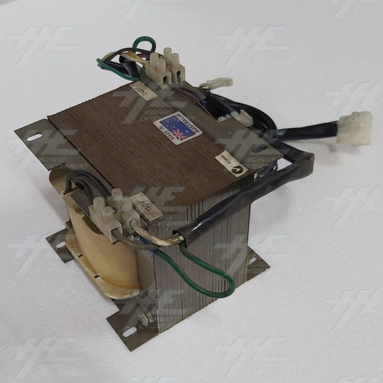 OmegaLec T23902 Transformer 50Hz 500VA 240V in ~ 110V out - Angle 2